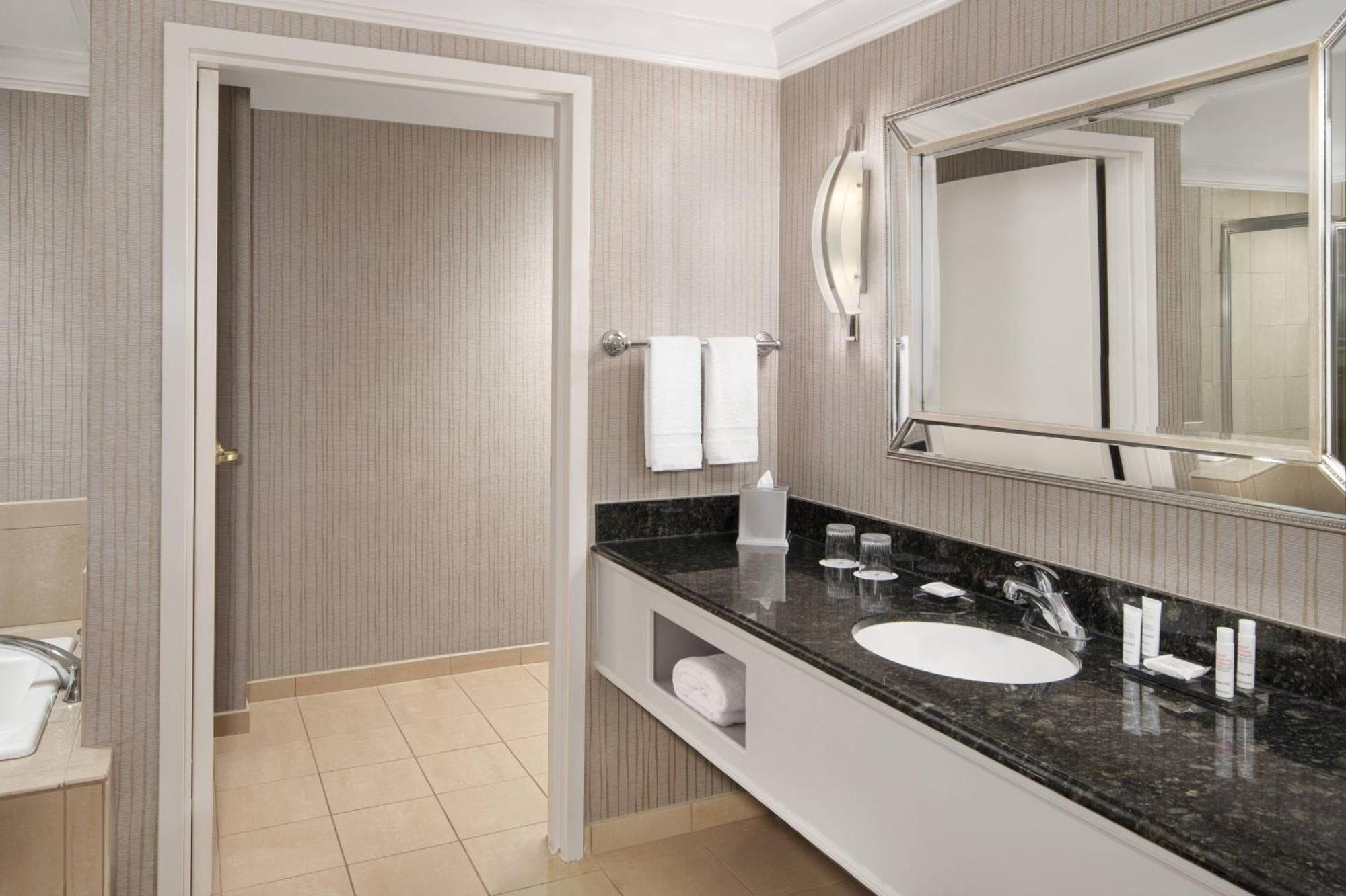 Spartanburg Marriott Exterior photo